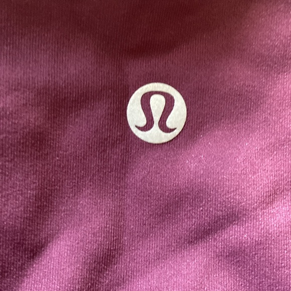 Size 4 girls lululemmon leggings - Picture 5 of 5